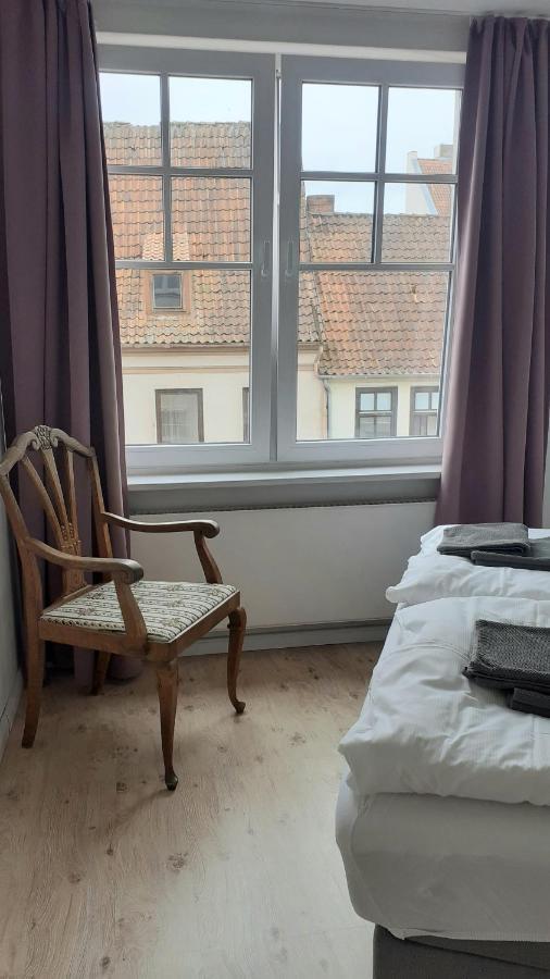 Likedeeler Am Stadthafen Lübeck Extérieur photo